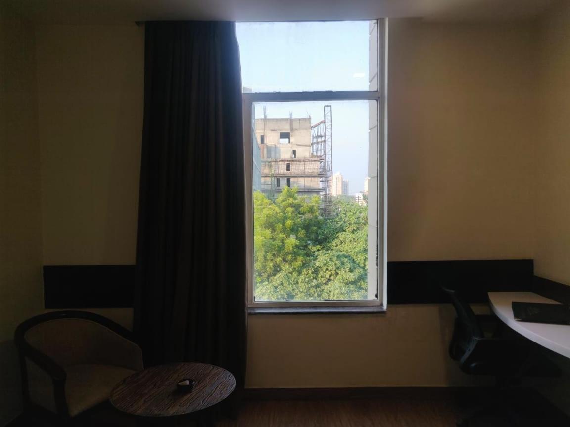 Hotel Casaya Inn Chinhat Dış mekan fotoğraf